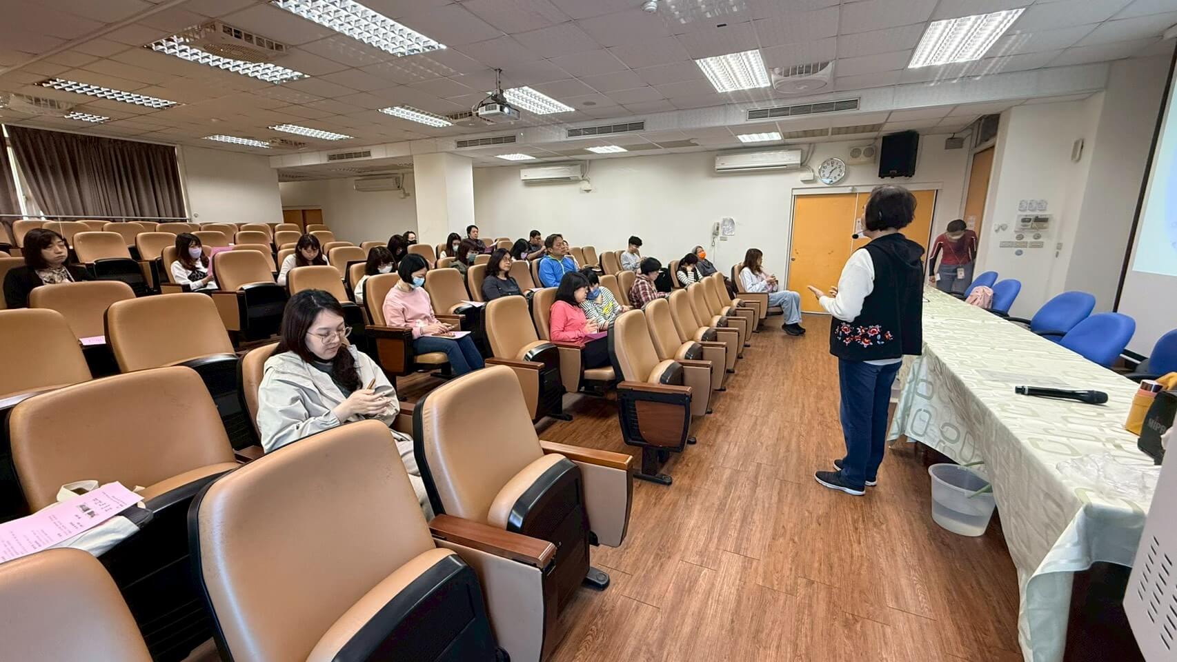 115/3/18中華阿逸多學會中平國小校園公益活動